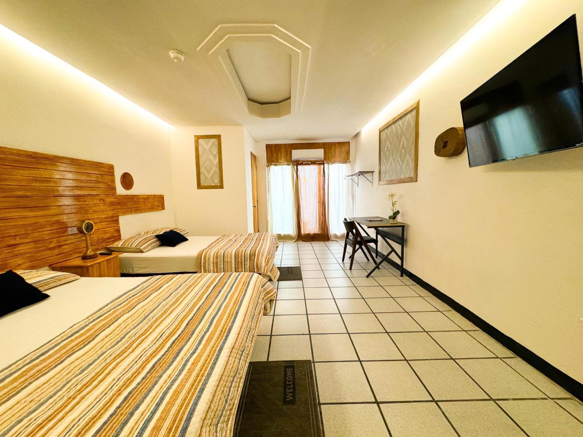 Hotel Sexta Avenida تاباتشولا المظهر الخارجي الصورة