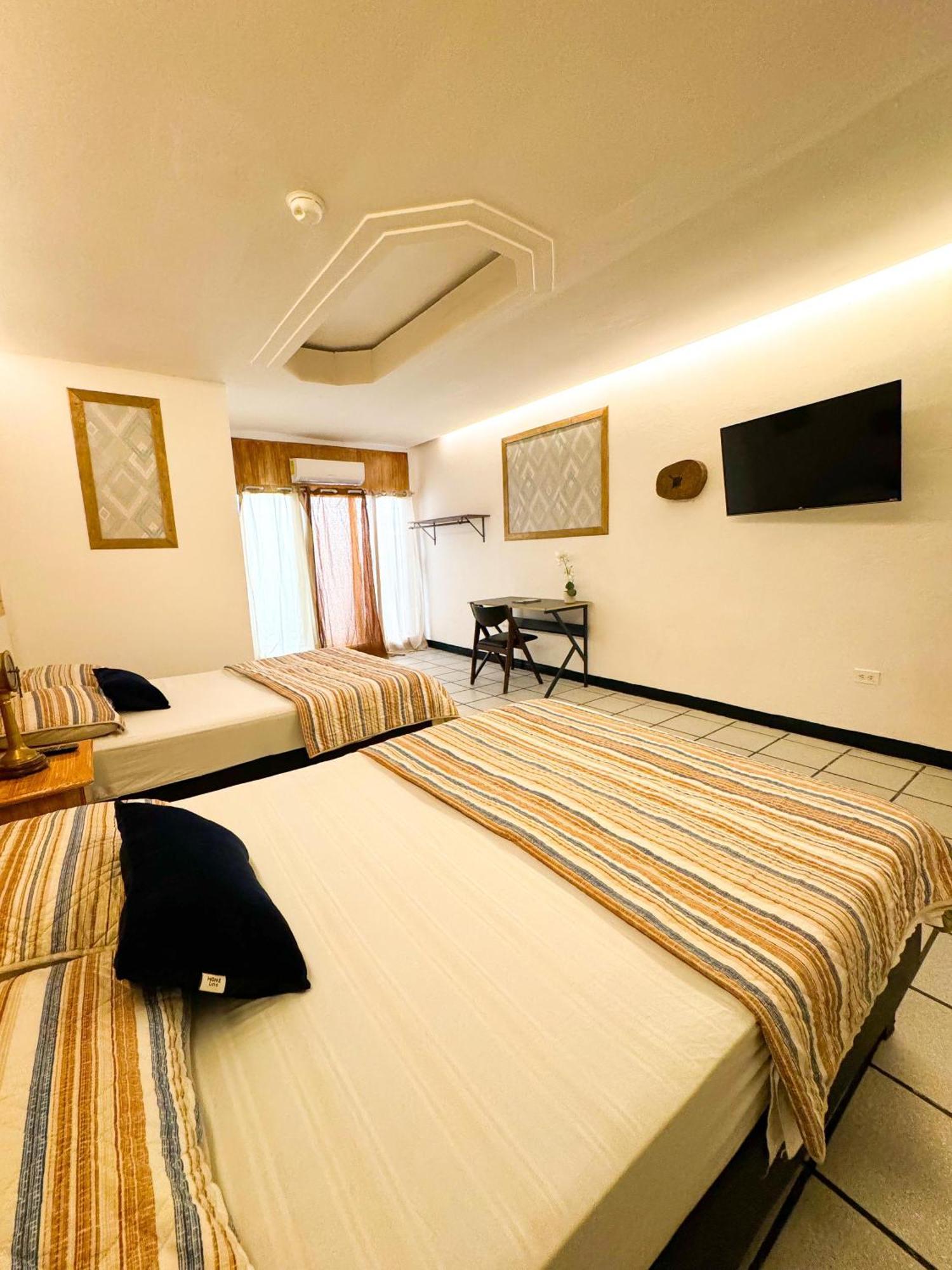 Hotel Sexta Avenida تاباتشولا المظهر الخارجي الصورة